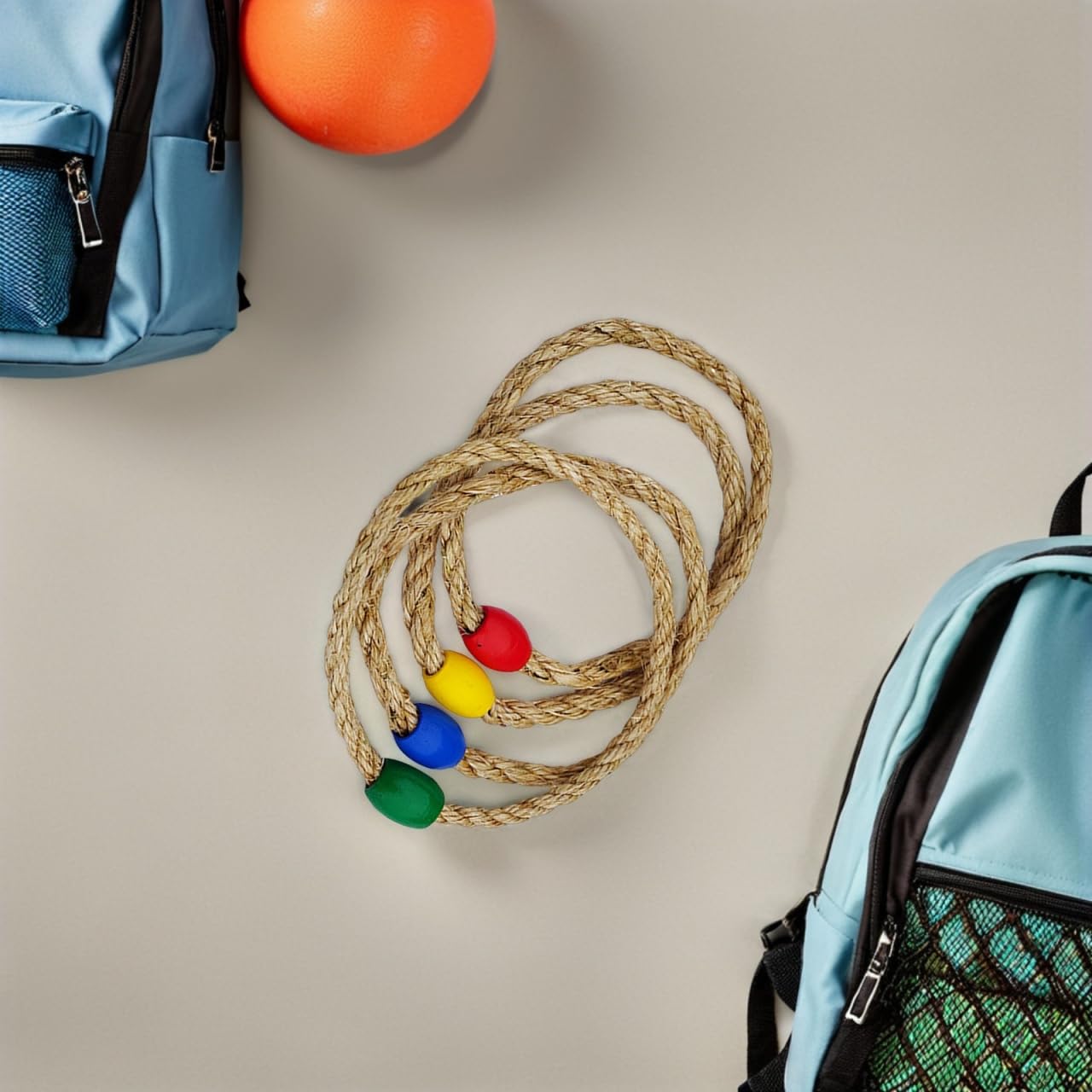 UPKOCH Jeu De Lancer D'Anneaux en Corde Naturelle 8 PièCes pour Enfants Activité ExtéRieure Et IntéRieure Coordination Main-ŒIl Et Motricité Jeu De Plein Air Familial