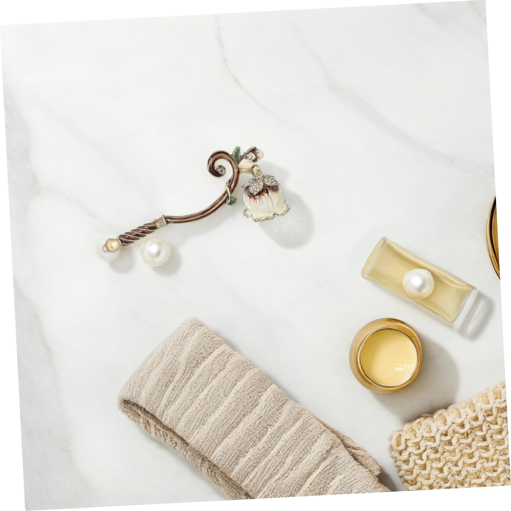 OUNONA Candle Wick Snuffer Extinguisher with Long Handle Decorative Candle Tool for Safely Putting Out Flame Home Decor Accessory