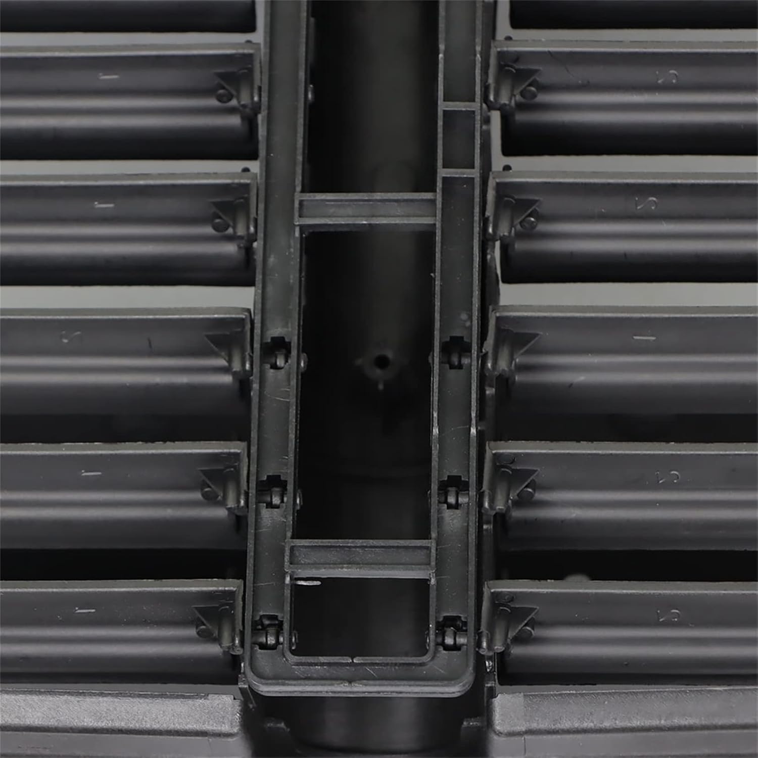 Car Radiator Active Grille Shutter Assembly Replacement for 1500 2013-2018 Replacement for CH1206110