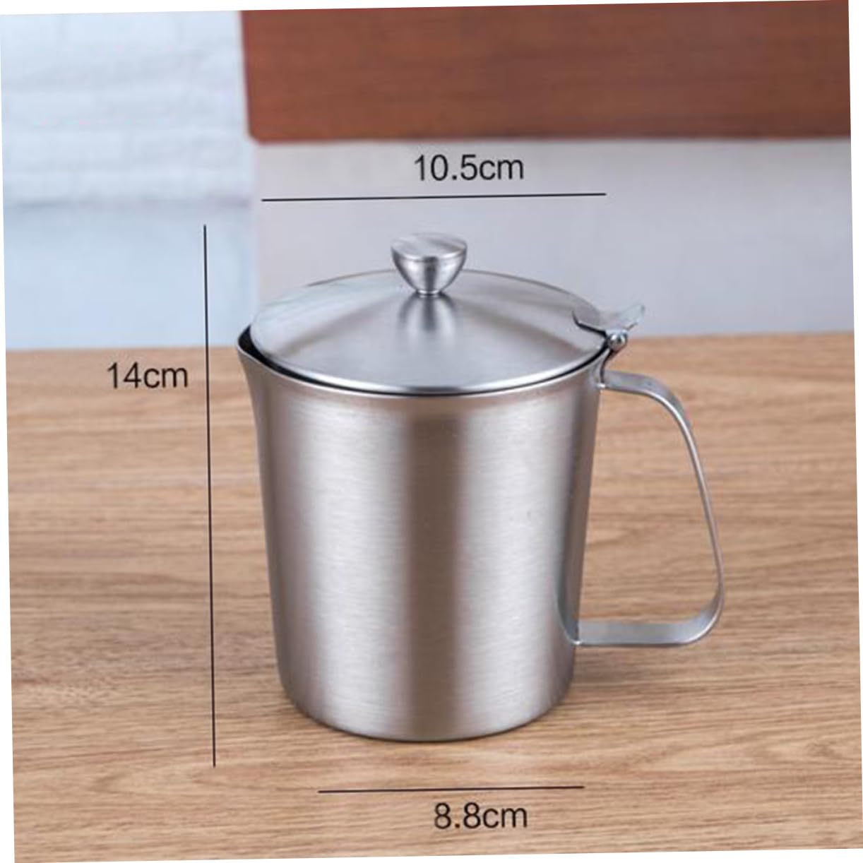 BESTYASH Misurino per Misurare e Mantenere Caldo Latte da 700ml in Acciaio Inossidabile con Coperchio Speciale Tazza Graduata per Espresso e Latte