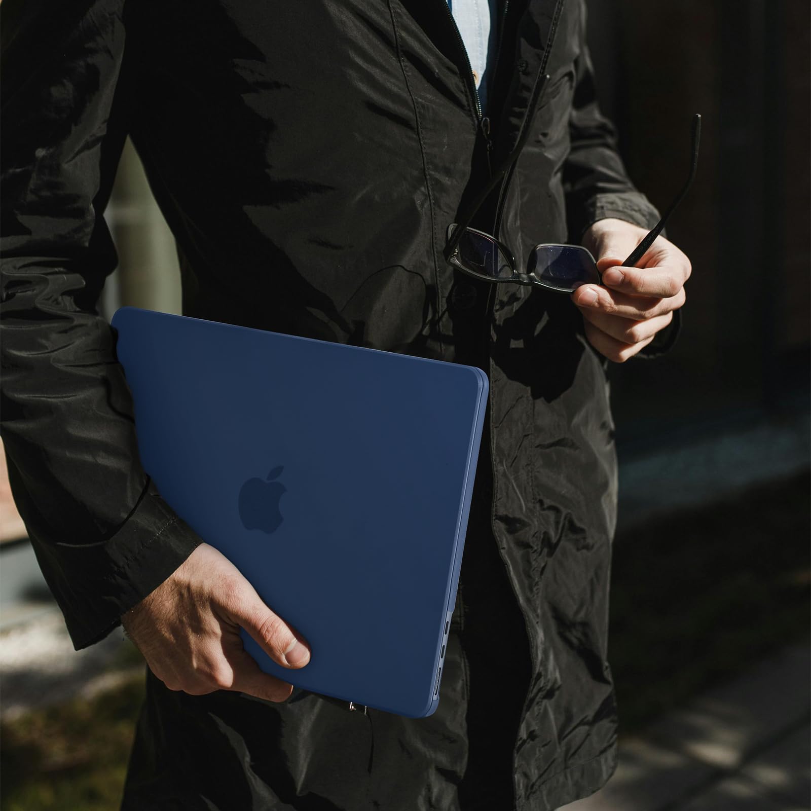 BlueSwan Custodia Compatibile con Cover MacBook Air 13 M5 2026 M4 2025 M3 2024 M2 2022 Mac Book Air 13,6 Pollici Laptop PP Case A3449 A3113 A3240 Resistente ai Graffi si Bene - Opaco Blu Mezzanotte
