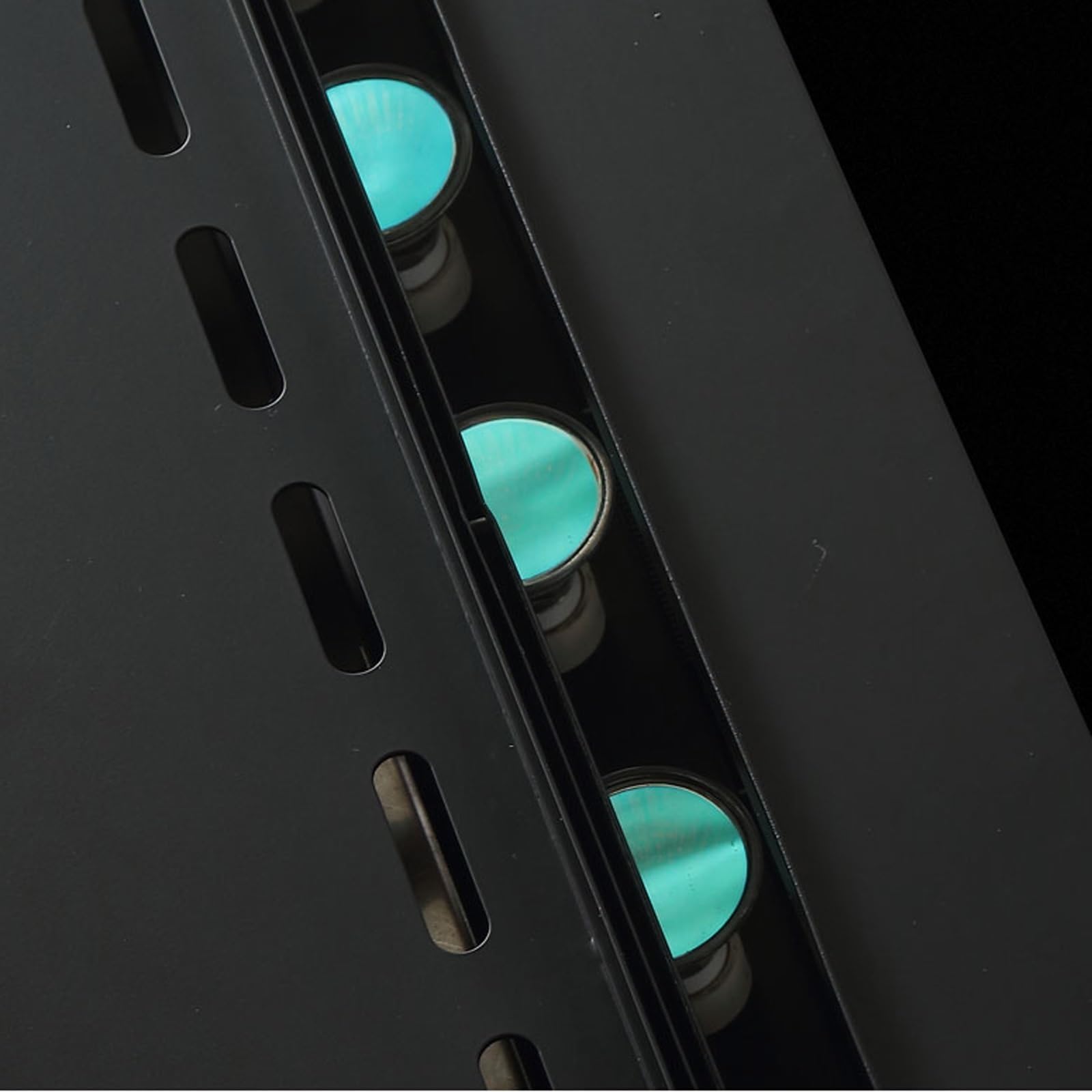 Kominek elektryczny Kominek elektryczny Kominek metalowy Panel 7 kolorów Wkład płomienia Kominek ścienny z pilotem i ukrytymi przyciskami Kominki 3D，One Color-800cm