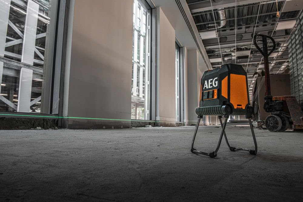 AEG Ładowarka 1 x 18 Model 4935478933