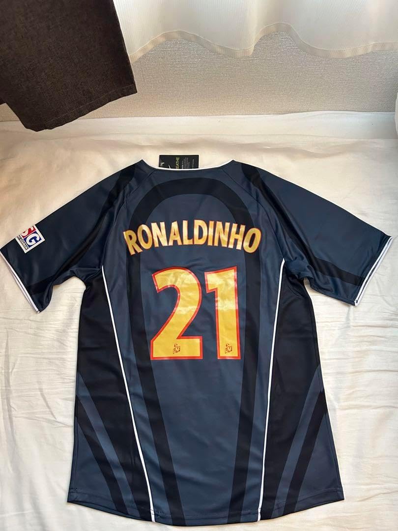 【新品】ネイマールロナウジーニョユニフォーム専用 ロナウジーニョ背番号10 ブラジル代表（ホーム）24/25 子供