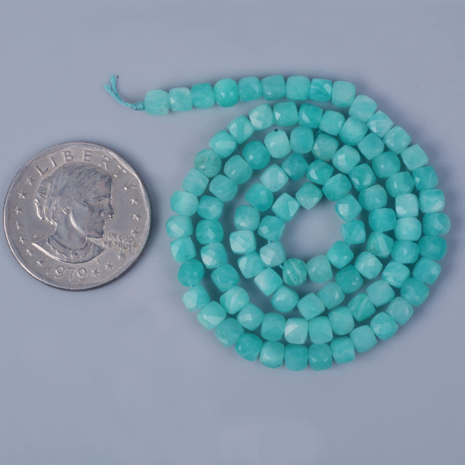 Natürlicher peruanischer Amazonit-Edelstein, 4 mm, facettiert, quadratisch, lose Perlen, 40,6 cm für DIY-Schmuckherstellung, Perlen