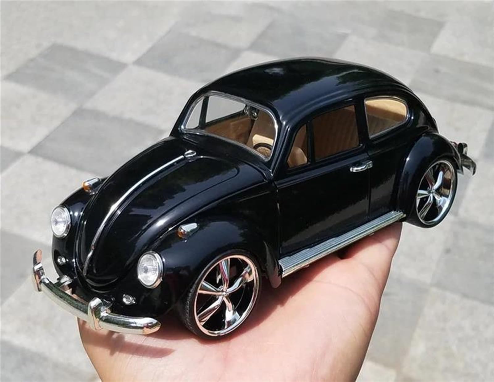 Amazon | ダイキャストカー 1:18 フォルクスワーゲンビートル 1967