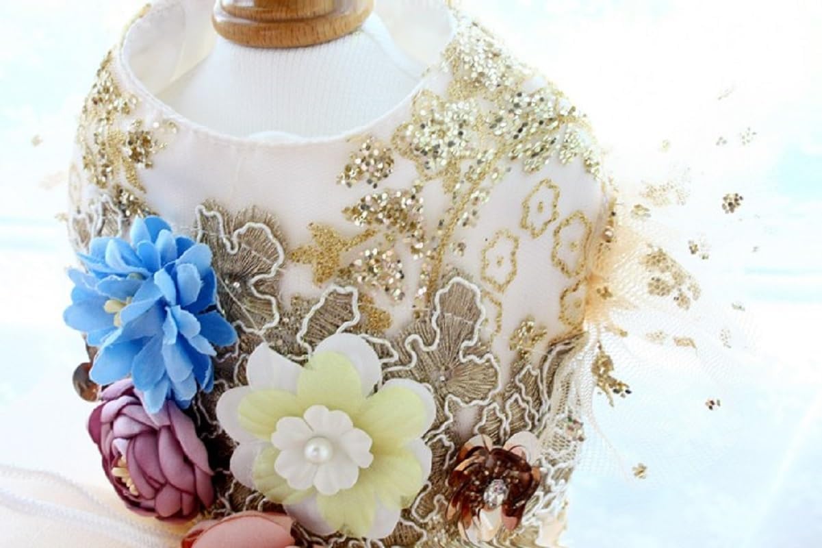 Handmade Luxurious Floral Lace Dog Gown Gold Glitter Pet Supplies Princess Dress Perfect Weddings Parties and Special Events Lightweight Tulle Fabric Ideal for Spring and Summer (M)