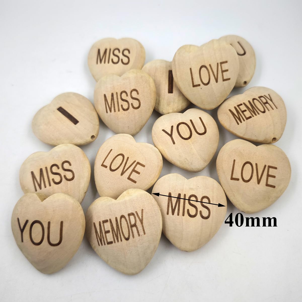 Drewniane koraliki w kształcie serca z otworem i nadrukiem laserowym 'I Love You' znak, 40 mm, drewniane koraliki w kształcie serca, do dekoracji walentynkowych, do samodzielnego barwienia i