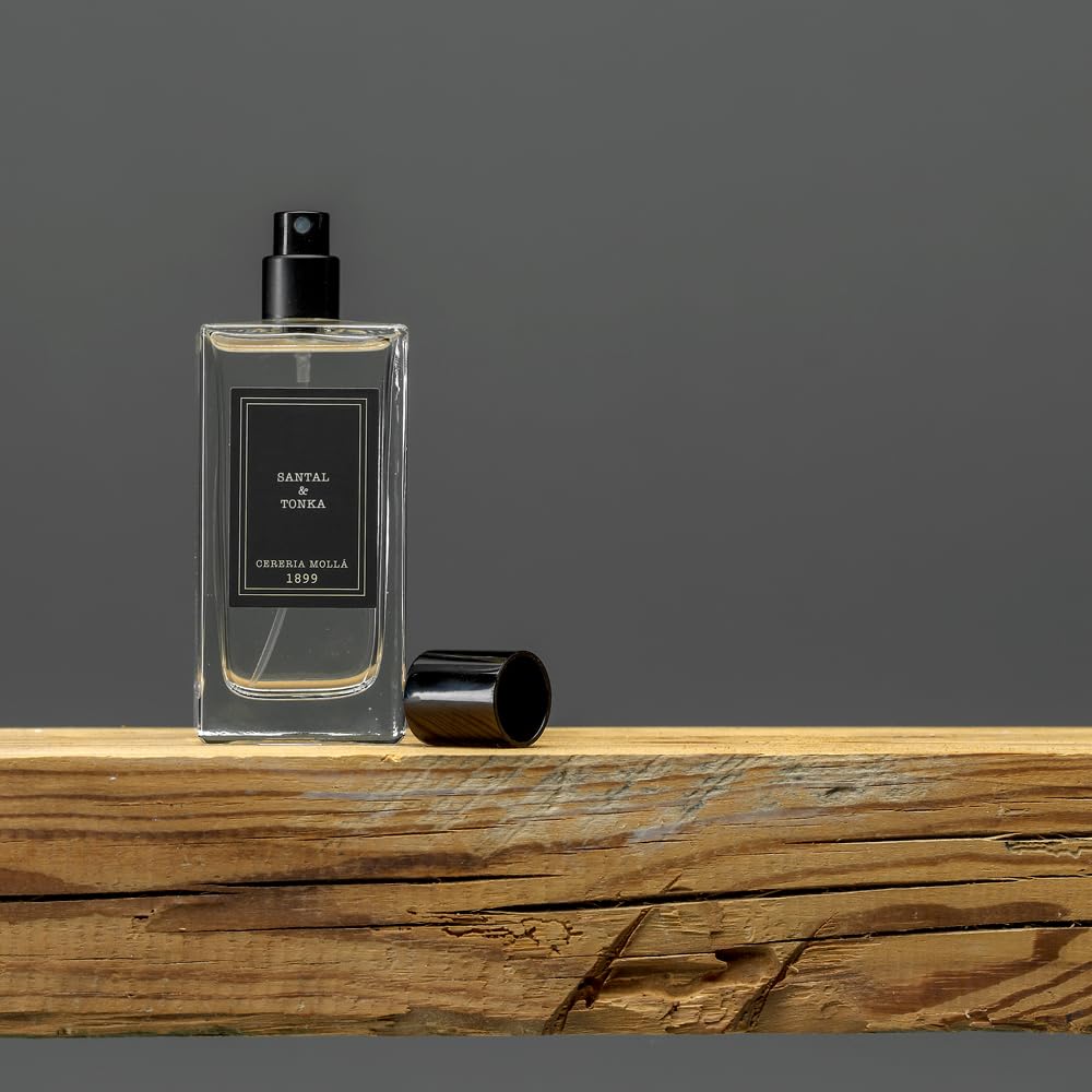 CERERÍA MOLLA 1899 | Room Spray & Body Mist Santal & Tonka | Para Perfumar tu Piel y Hogar | Frasco de Cristal con Difusor en Spray | 100 ml