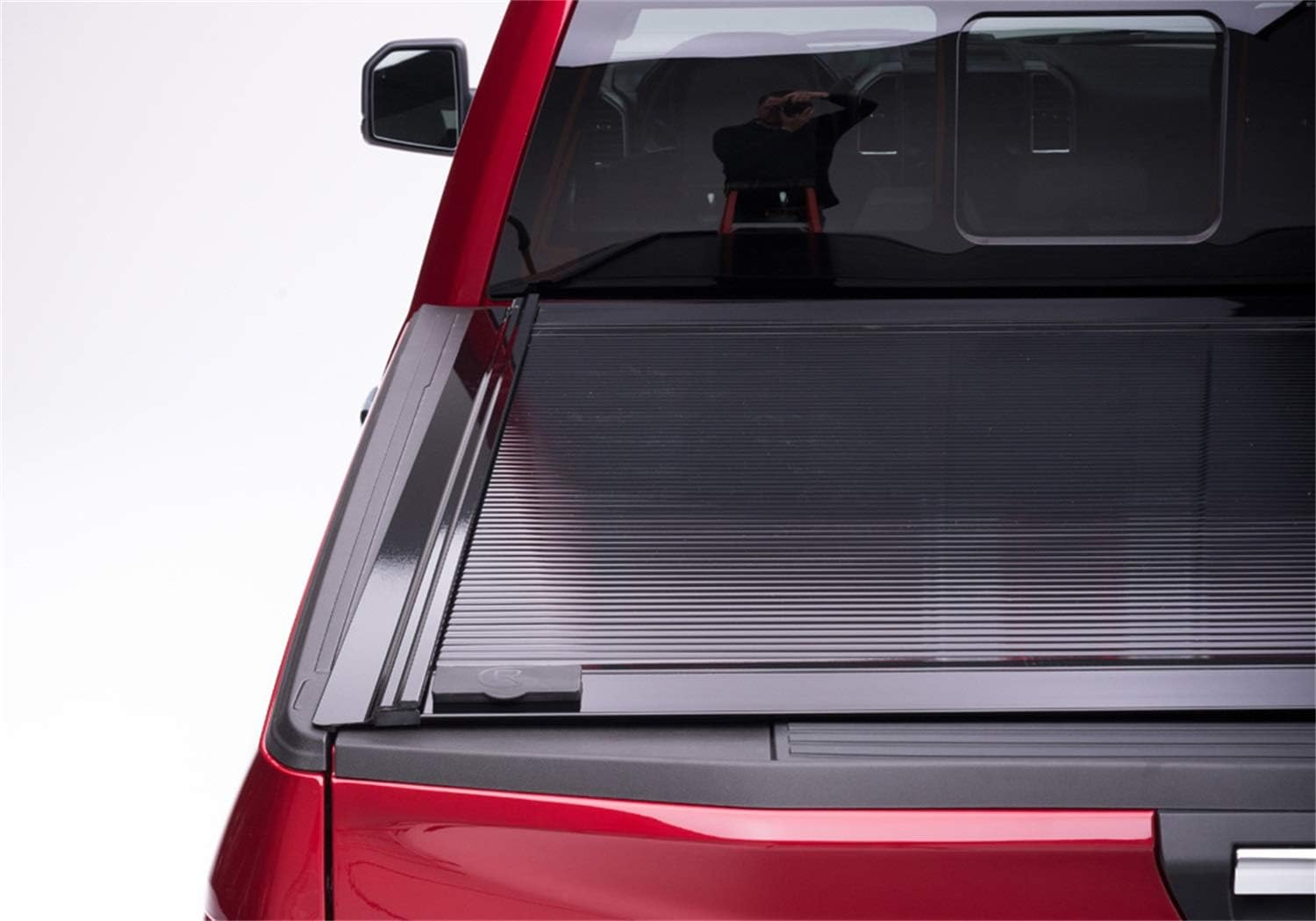 RetraxONE Retractable Truck Bed Tonneau Cover | 10362 | fits Super Duty F-250-350 Short Bed (08-16)