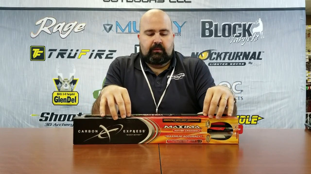 Amazon.com : Carbon Express 52113 Maxima Hunter 20-Inch Fletched