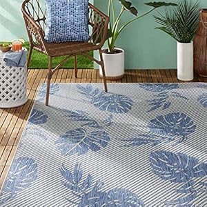 Tommy Bahama Palm Coastal IndoorOutdoor Area Rug SilverBlue 53×73
