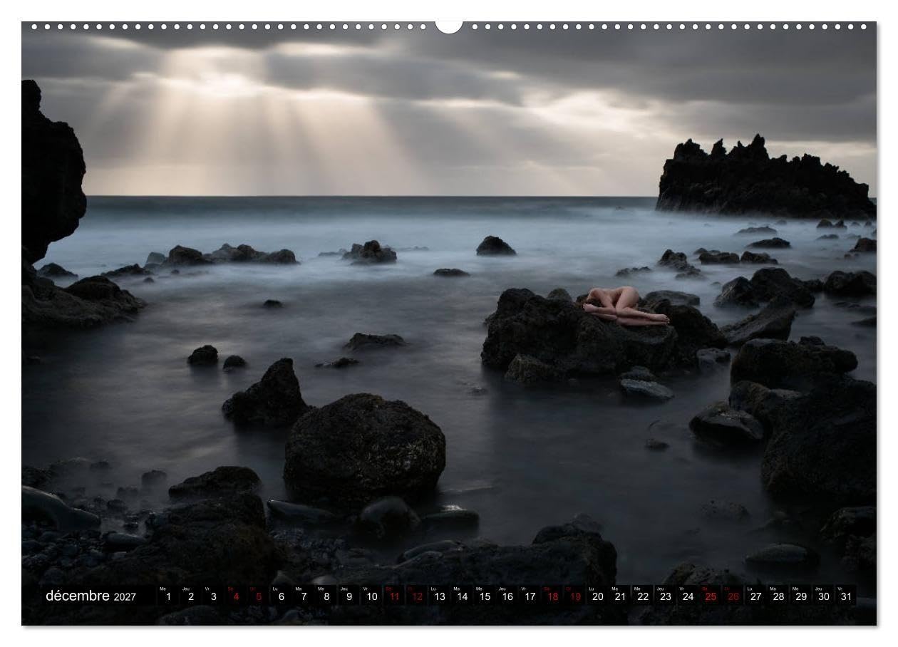 Lanzarote et le nu (Calendrier mural haut de gamme 2027 DIN A2 vertical), CALVENDO calendrier mensuel: Photos érotiques dans la nature de l'Île de Lanzarote
