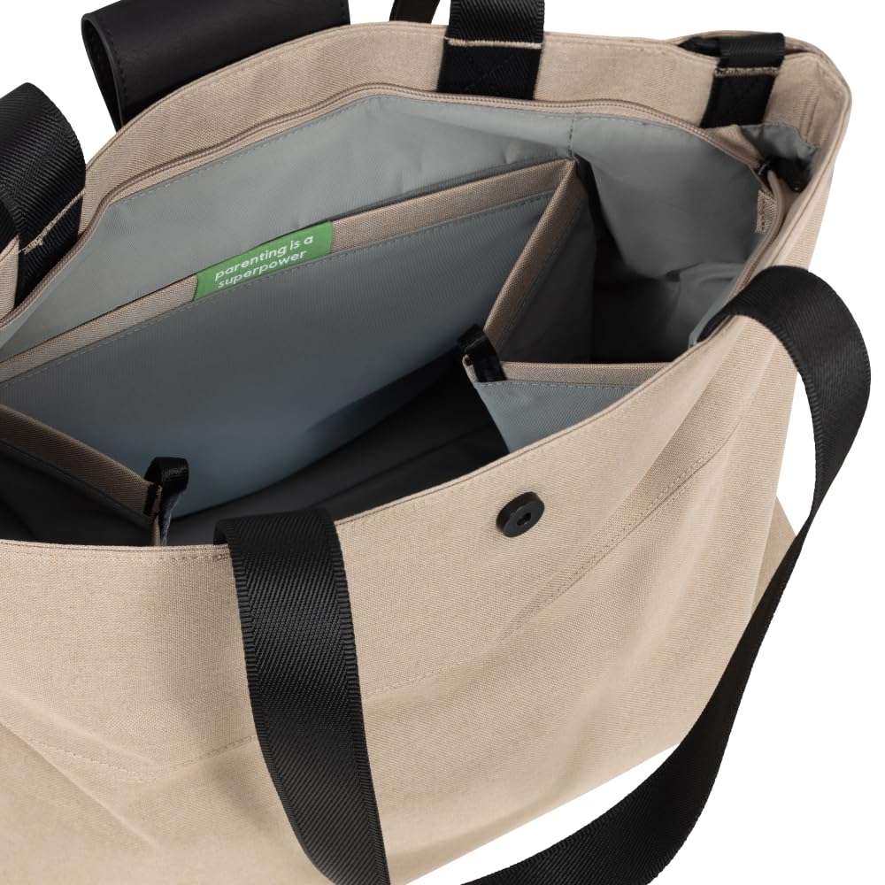 Joolz Wickeltasche – Geräumige Windeltasche mit 20L Fassungsvermögen | Stilvolle, wasserabweisendem Material, faltbarer Wickelunterlage & Tabletfach –Kompatibel mit Joolz Kinderwagen – Sandy Taupe