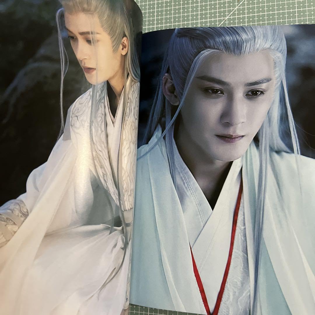 Amazon.co.jp: 檀健次 タンジェンツー 長相思 相柳 A4写真集 64ページ