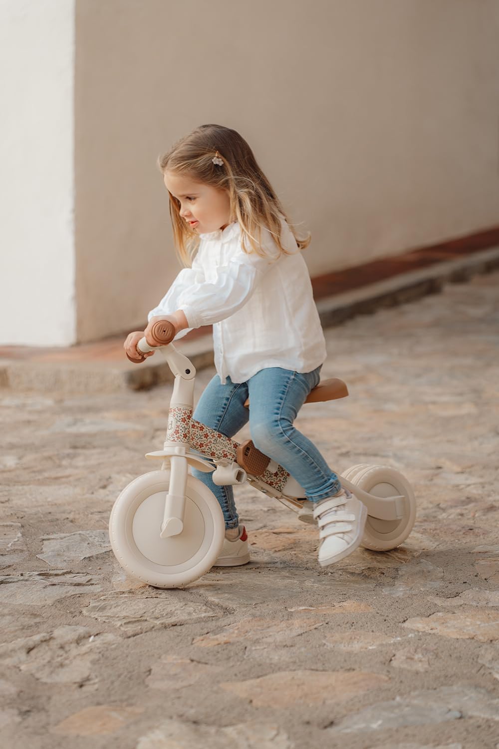 Little Dutch 4-in-1 Dreirad mit Schubstange Laufrad - Sunny Flower Offwhite