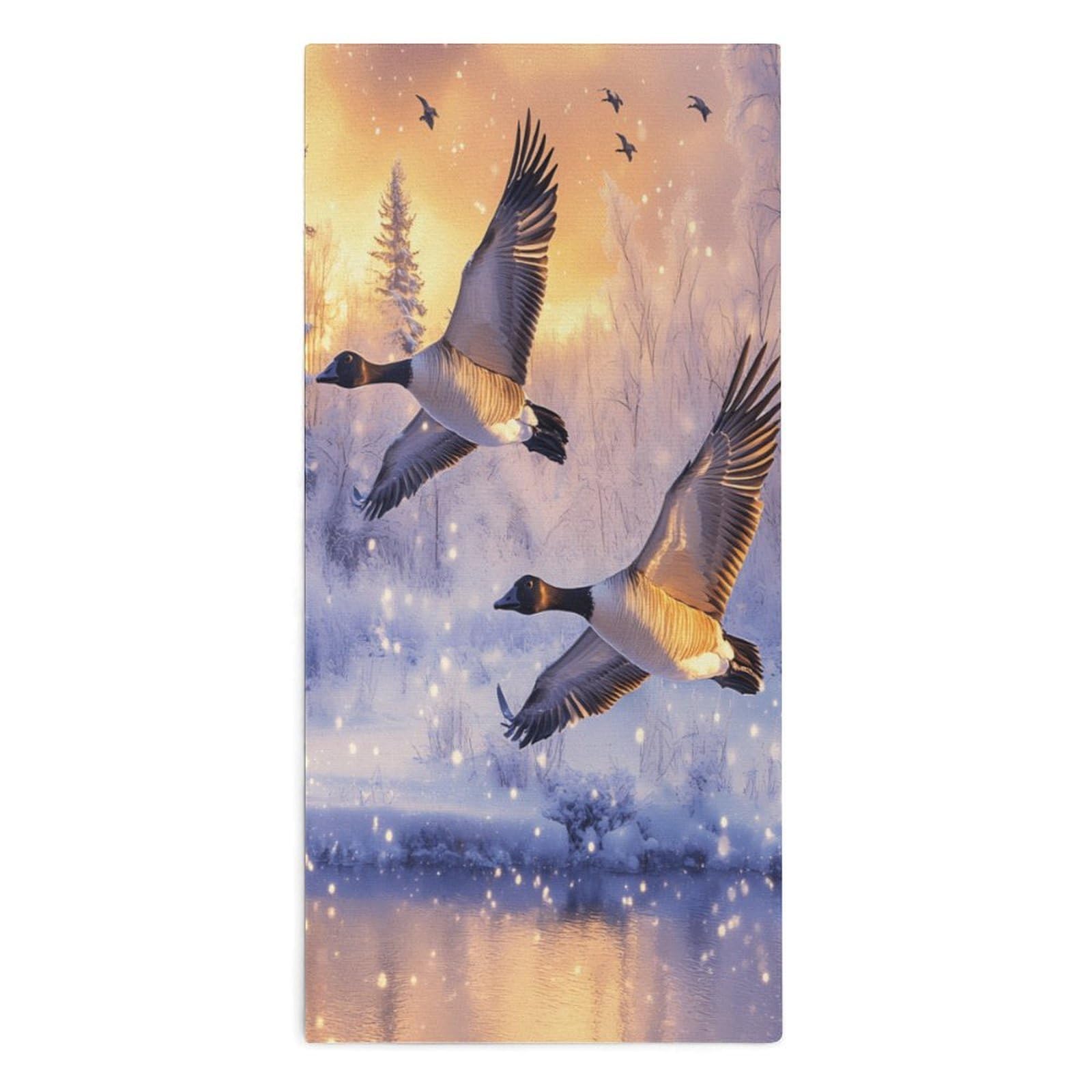 TXFBTRFSA Canadian Flight Bird Geese Hand Towels for Adult Face Towel Bath Beach Swim Accessories