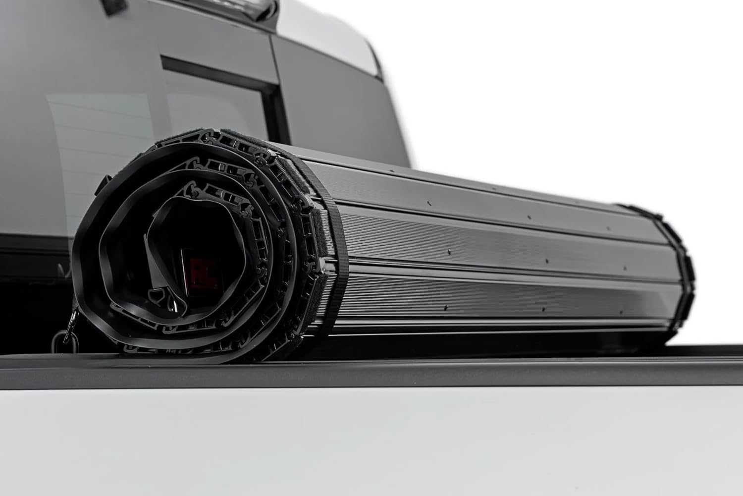 https://m.media-amazon.com/images/I/61Hzzx1SWML._AC_SL1500_.jpg