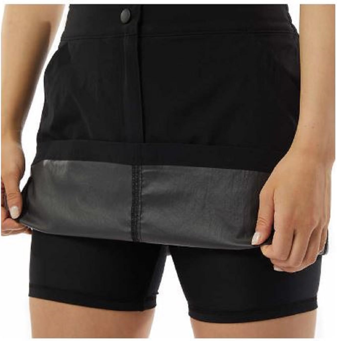 32 Degrees Cool Womens Lightweight Tech Skort (US, Alpha, Medium, Regular, Regular, Black)