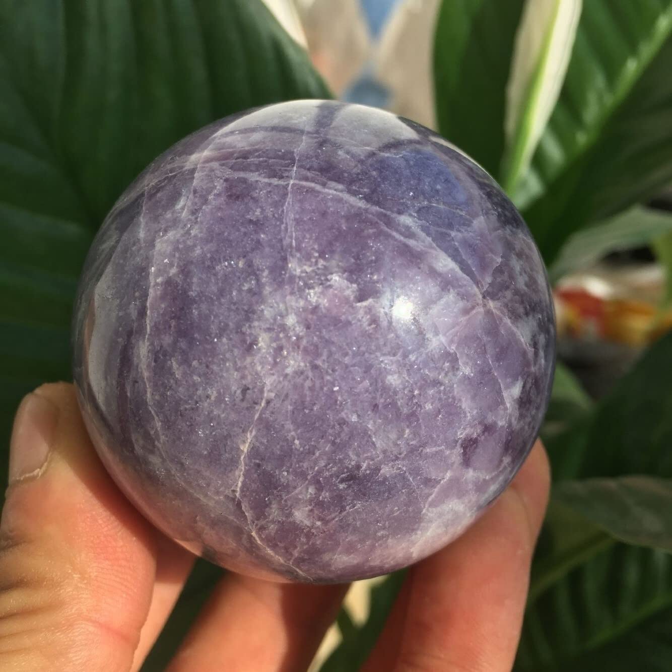 Cristalli e Pietre Naturali Sfera di Cristallo di Mica Viola Naturale Cristallo Naturale 60-65MM for la Decorazione Raccolta domiciliare