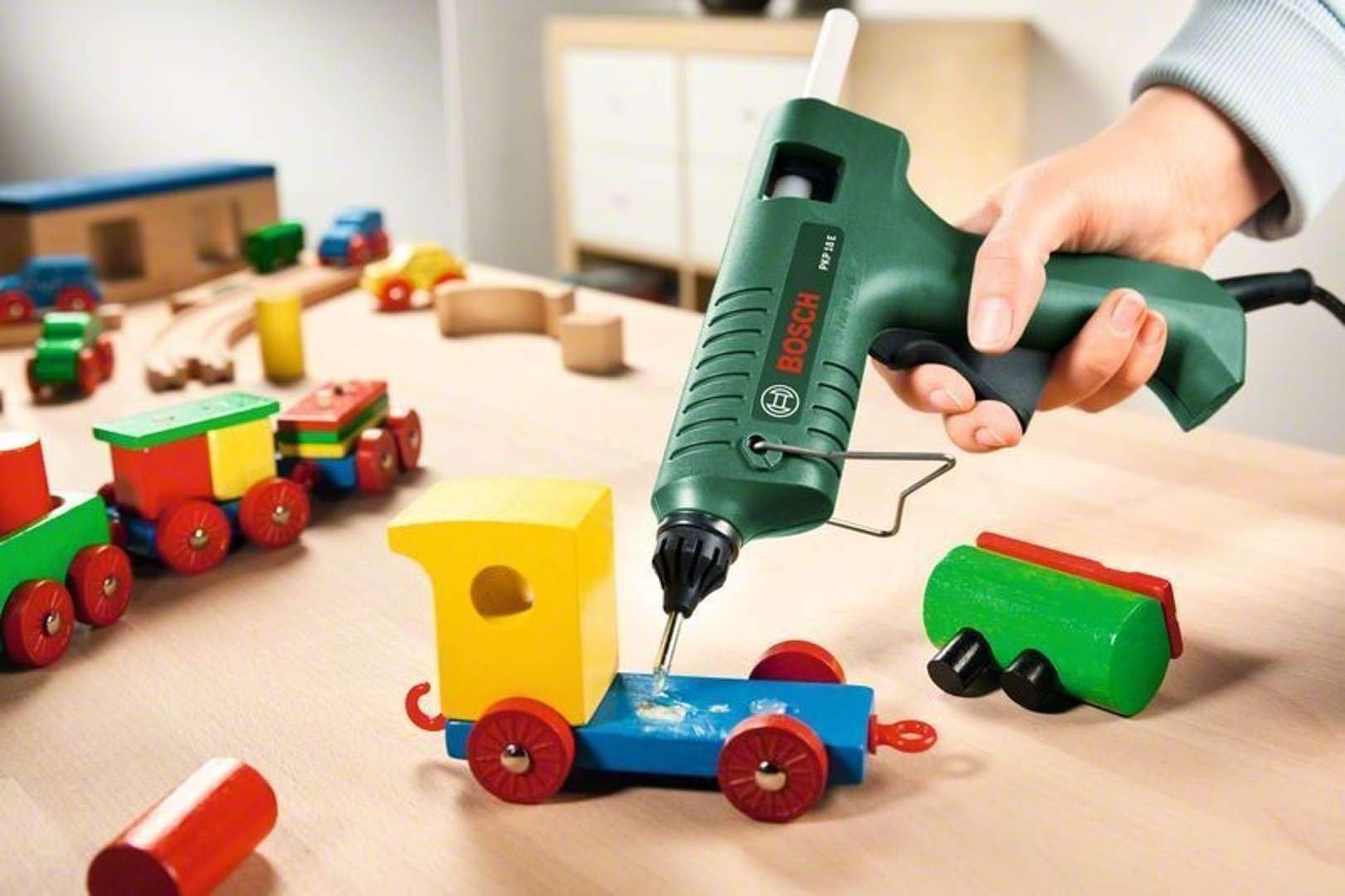 Bosch Pistolet à colle thermofusible PKP 18 E, 603264508