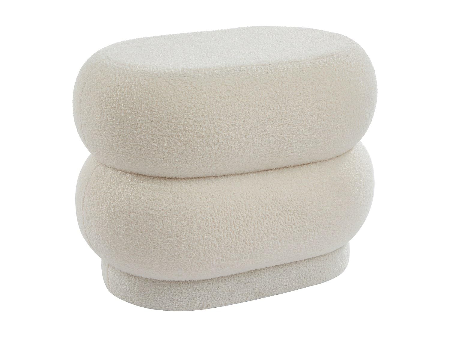 Pouf en tissu bouclette blanc pour optimiser l'espace et ajouter une assise