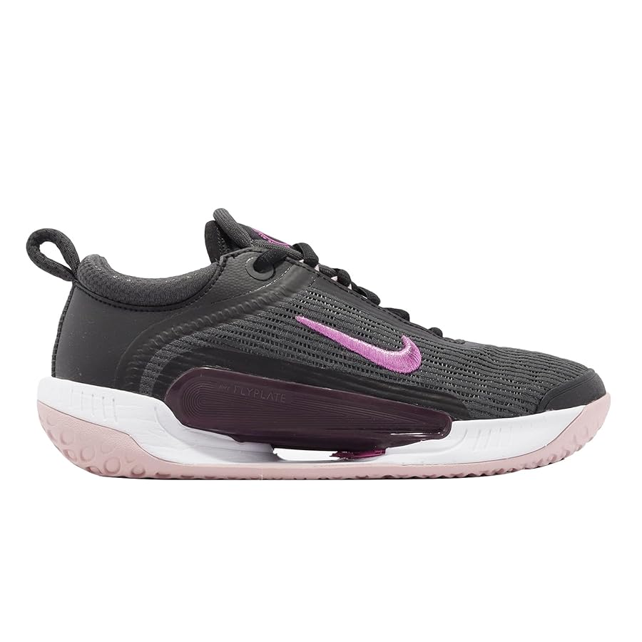 新品NIKE ナイキ ズーム　コート　NXT HC テニスシューズスニーカー30 新品NIKE ナイキ ズーム コート NXT HC テニスシューズ