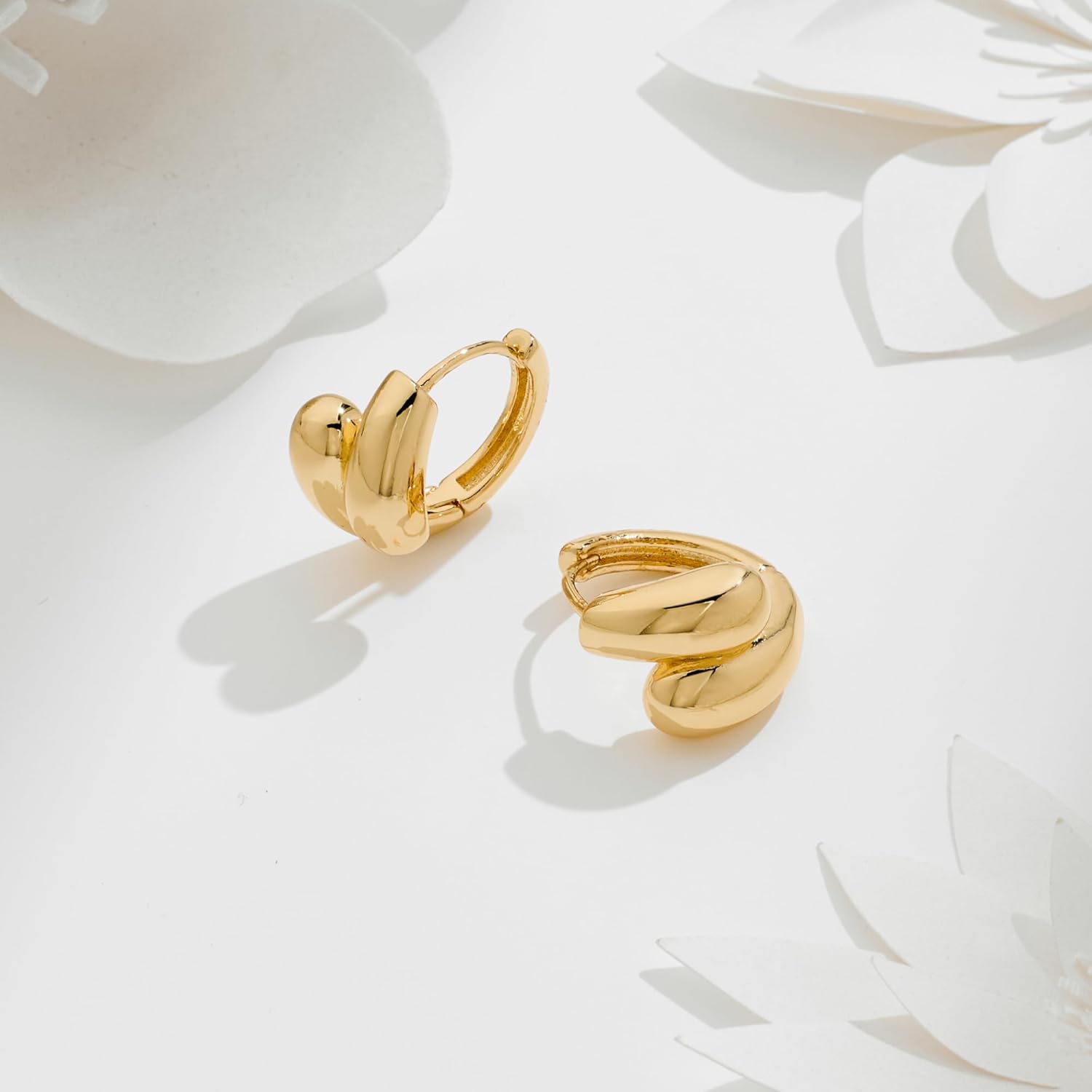 Small Chunky Huggie Hoops Gold Hoop Earrings for Women Unique Teardrop Earrings Fashion Modern Jewelry - Image 2