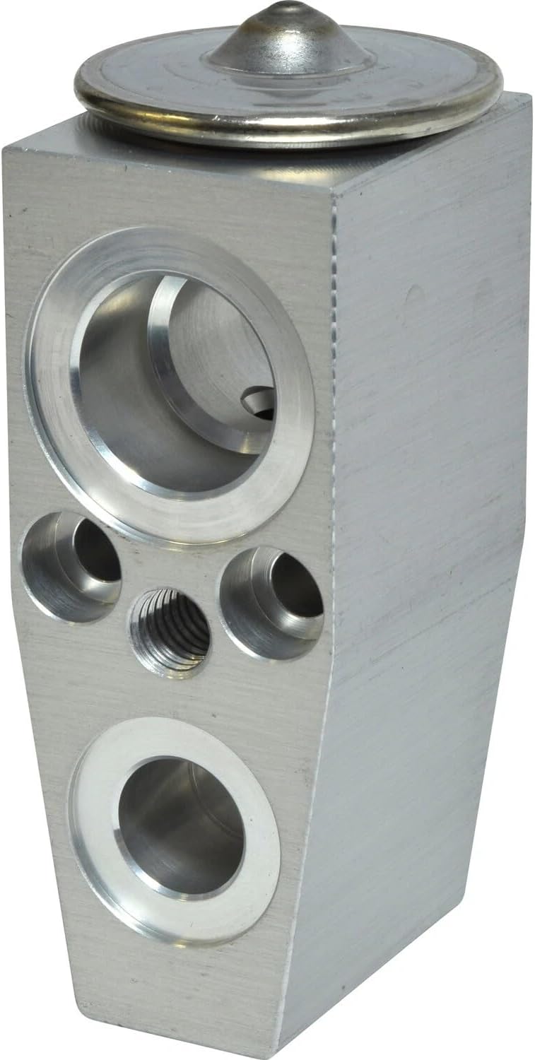 RYC New Automotive Air Conditioning Compressor and Clutch Kit KT ED52N (Fits Lincoln Navigator 5.4L 2009, 2010, 2011, 2012, 2013, 2014; Fits Ford Expedition 5.4L 2009, 2010, 2011, 2012, 2013, 2014)