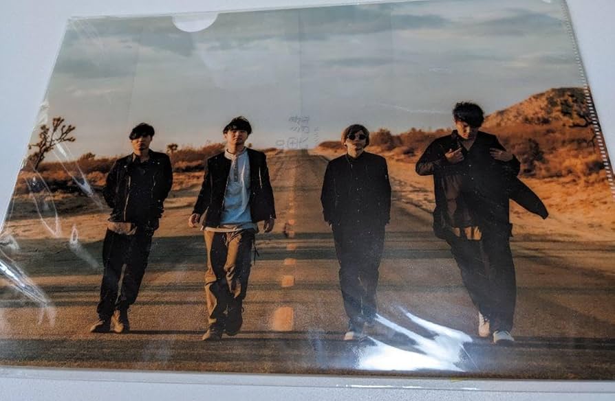 Amazon.co.jp: ヒゲダン 直筆サイン入りポストカードなど : おもちゃ