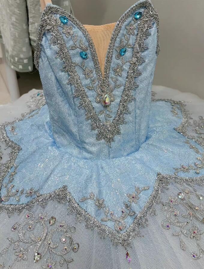 イエローカルサイト 恐竜 イエローカルサイト 恐竜 黄金の恐竜発掘名人