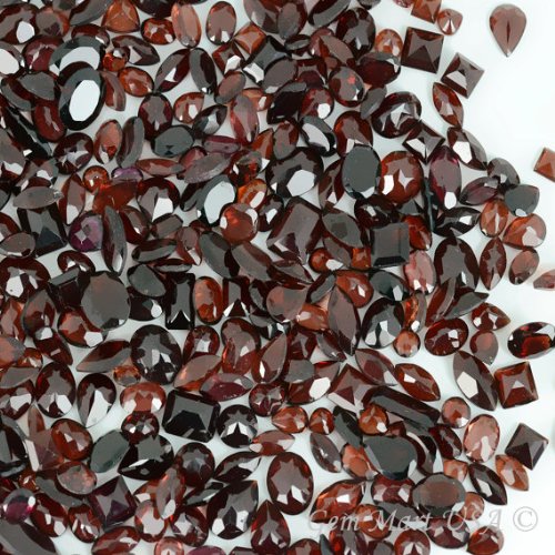 50+ Carats Of Real Natural Red Garnet Mix Gemstones Lot In Mixed Shapes And Sizes. Grade A+ Quality, Incredible Wholesale Price. Prepared Exclusively By Gm Gemmart Usa (Gt-60001) #TOP1