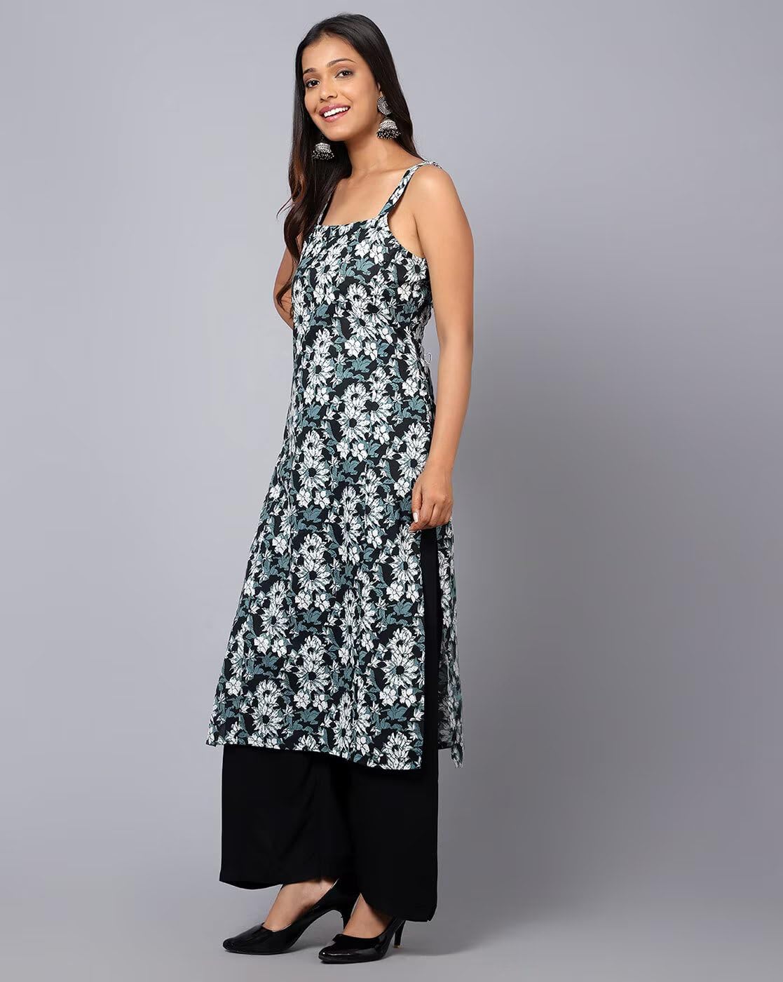 Patlani Women's Crepe Full Stitched Kurti.