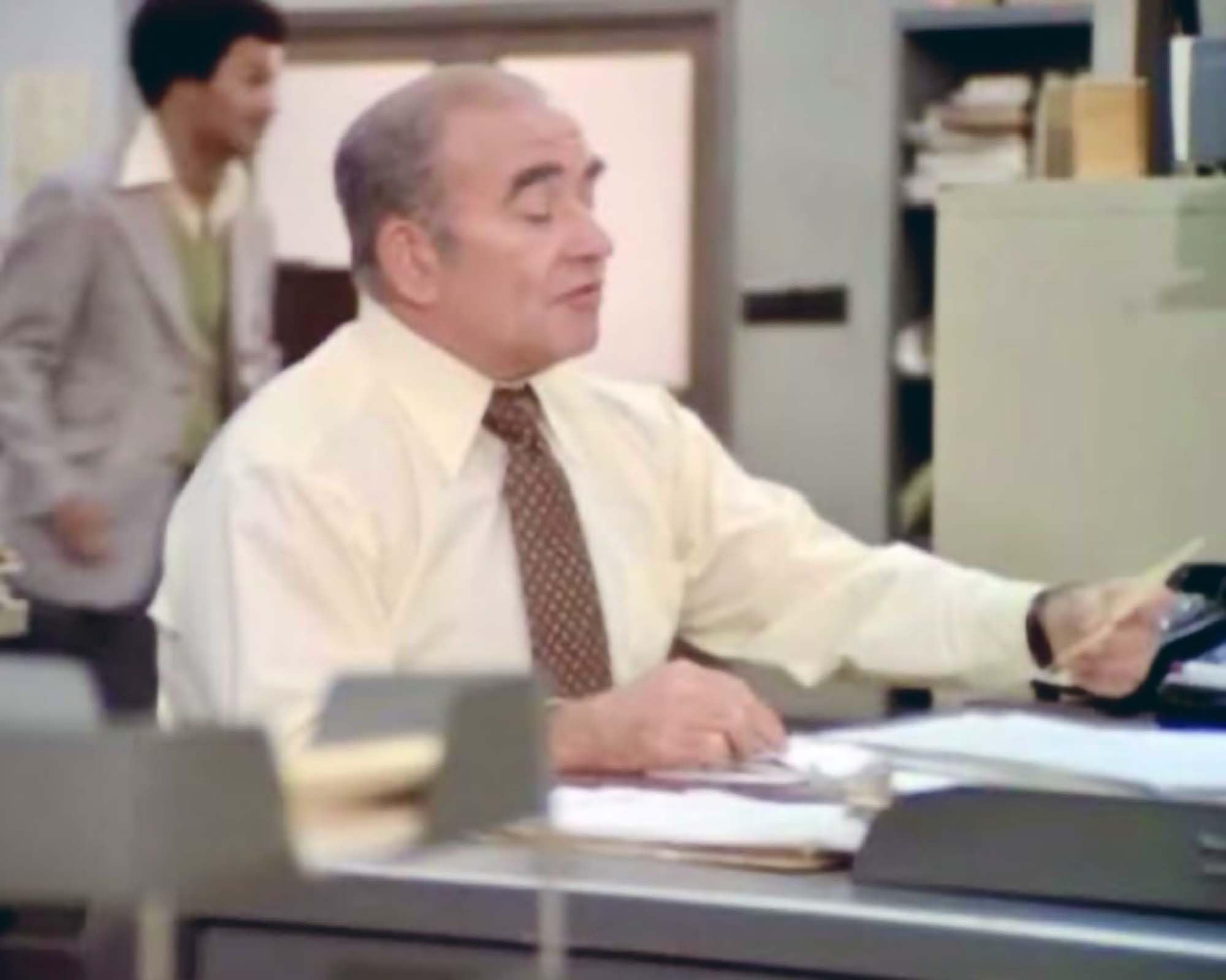 Lou Grant - die komplette 114-teilige preisgekrönte Kult Reporter Serie mit Edward Asner (Pidax Serien-Klassiker) zzgl. Bonus Krimi