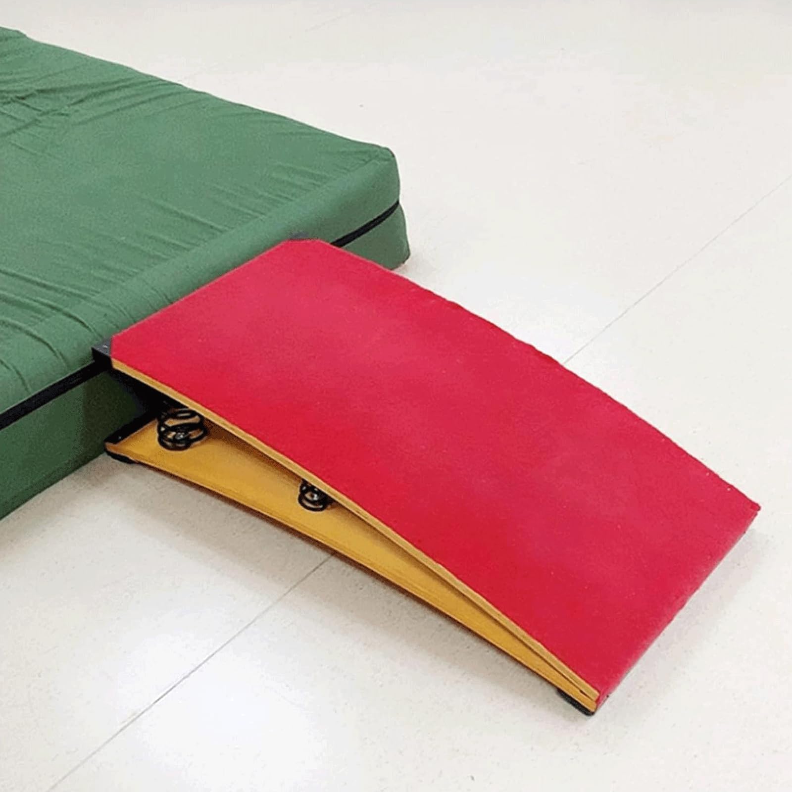 trampolina gimnastyczna, Odskocznia gimnastyczna Vault dla dorosłych, odskocznia z twardego drewna, matami zabezpieczającymi przed uderzeniami, odpowiednia do użytku w szkołach i klubach sportowych