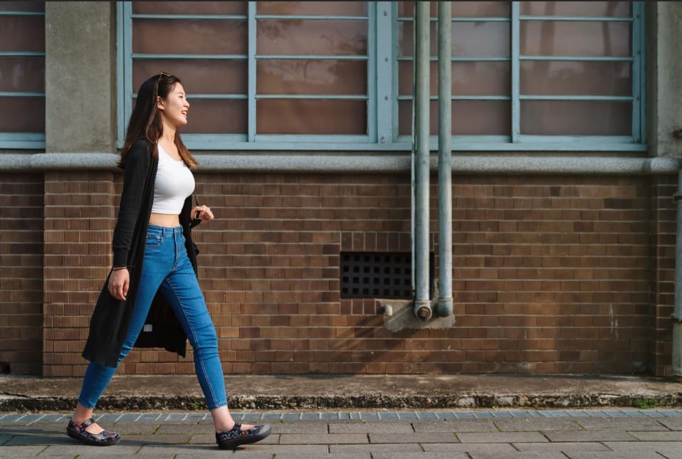 Glolily Women's Comfort Clogs - Professional Lightweight Slip-Resistant Work Shoe with Extra Cushion and Removeable Orthotic Arch Support Footbed for Women - Image 3