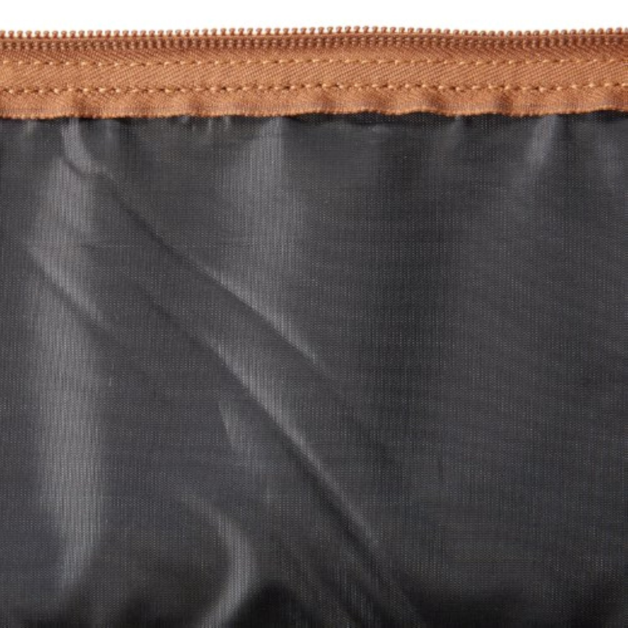 Tan Shave Kit with U-Shaped Opening for Easy Access