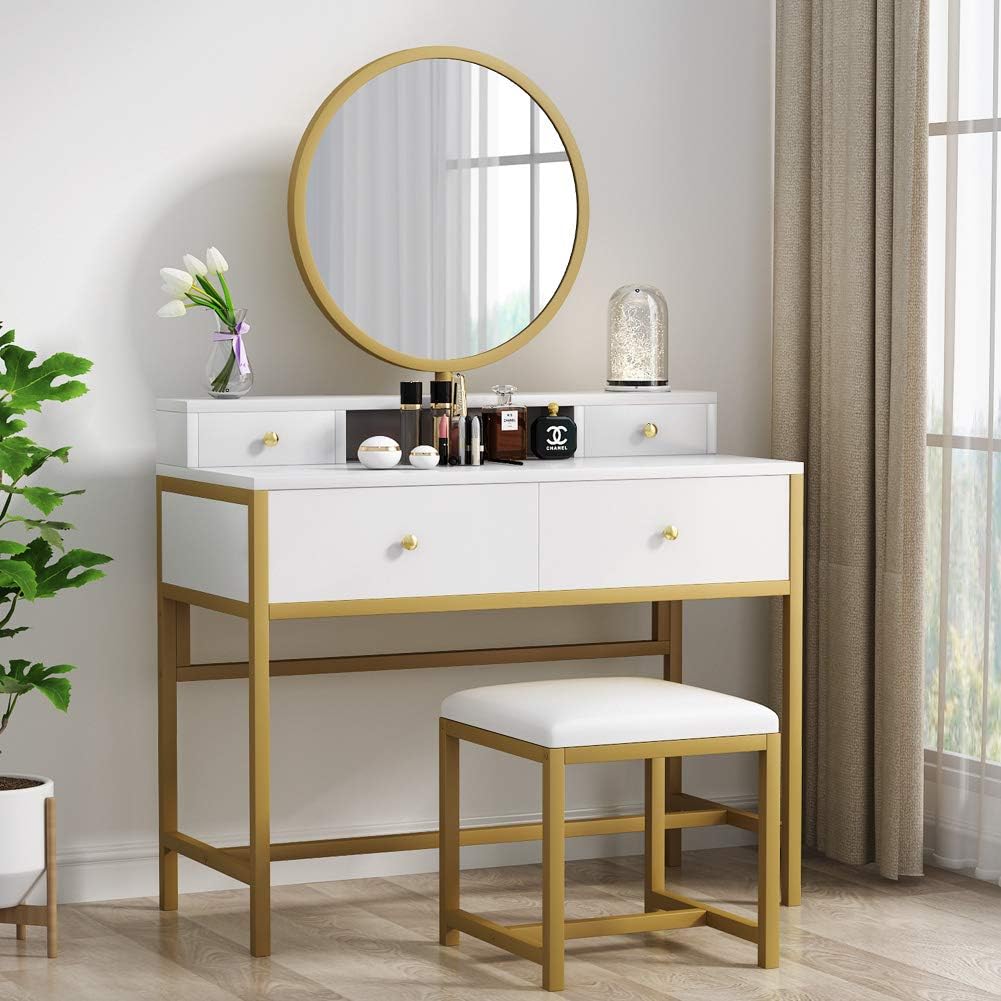 White vanity dresser with mirror Clearance