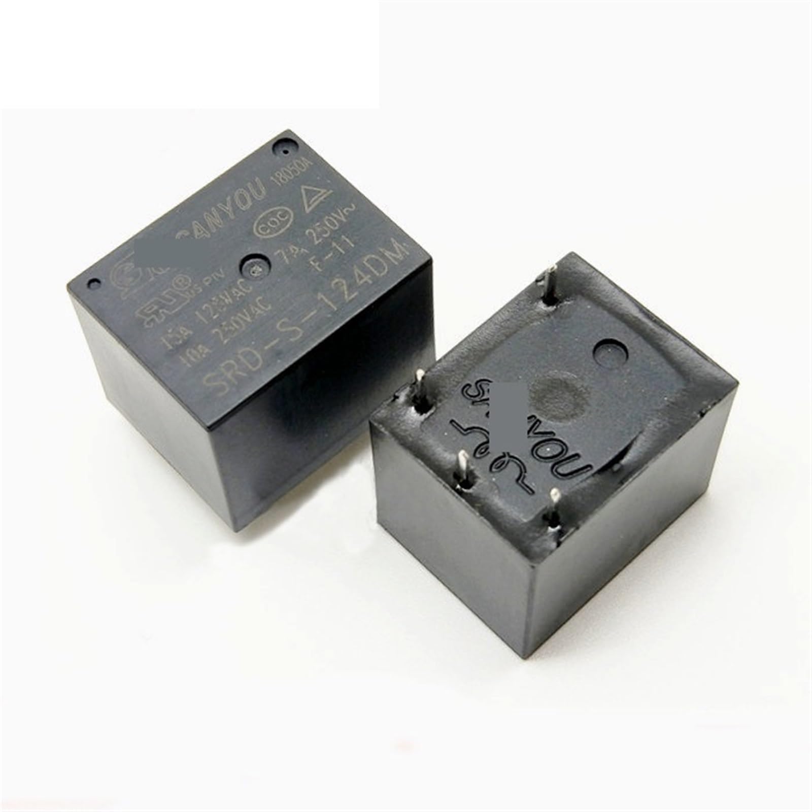 Relais SRD-S-124DM 24VDC 10A à 4 broches avec isolation de signal stable pour circuits