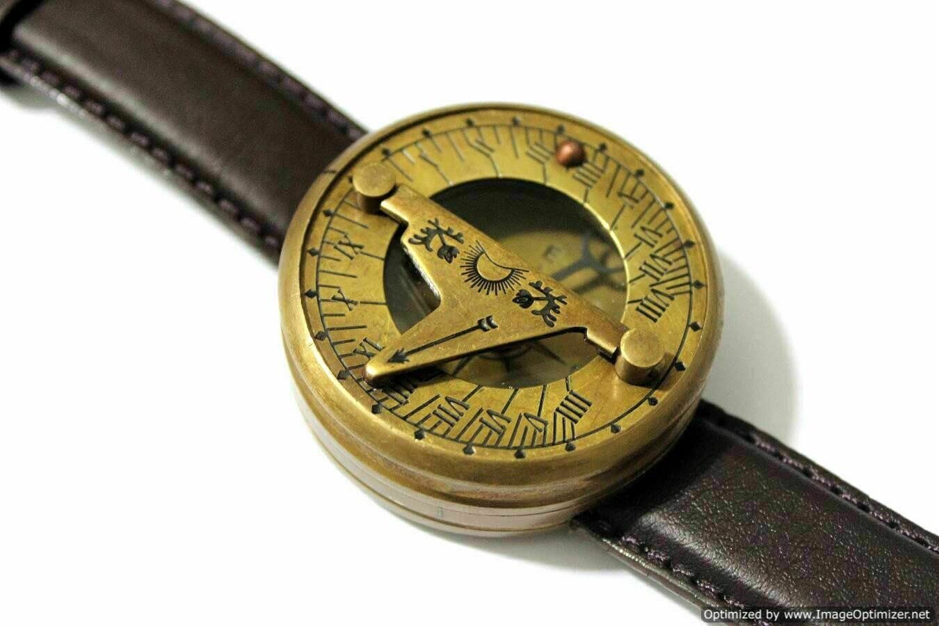 Reloj de pulsera con brújula de trabajo con reloj de sol de latón náutico, estilo vintage hecho a mano, Hombre (‎Marrón Antiguo)