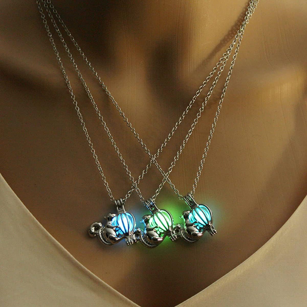 FUTIMELY Squirrel Luminous Necklace Funny Fluorescence Squirrel Pine Cone Pendant Necklace Cute Animal Jewelry for Women - Image 4