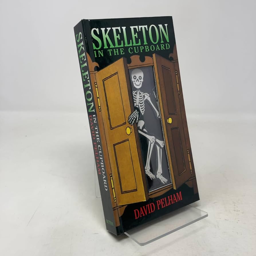 Skeleton in the Cupboard: Amazon.co.uk: Pelham, David