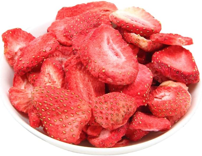Freeze Dried Strawberry Slices, 200g. Great for baking and decorating cakes