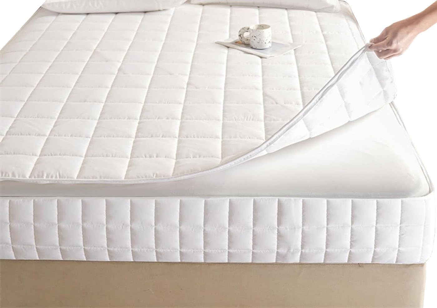Quilted Mattress Encasement with Zip - Thickened, Mattress Protector Cover 90x190 cm to 180x200 cm, Breathable, Non-Slip, Fits Twin/Full/King & Custom Mattresses(White,135x190x40cm)