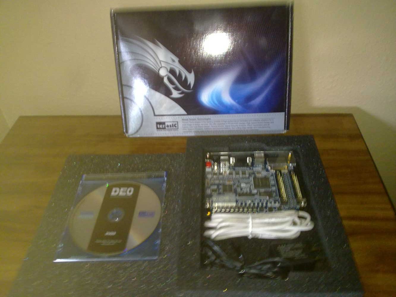 Development Board, DE0, FPGA Cyclone III, SD Card Socket, 3C16 FPGA Device, RS232 Transceiver