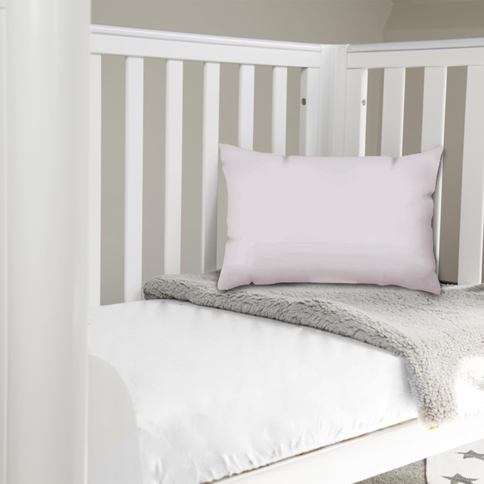 Pizuna Toddler Pillow Cases 40 x 60 cm, Light Lilac, 400 Thread Count 100% Long Staple Cotton Crib Pillowcase Set of 2