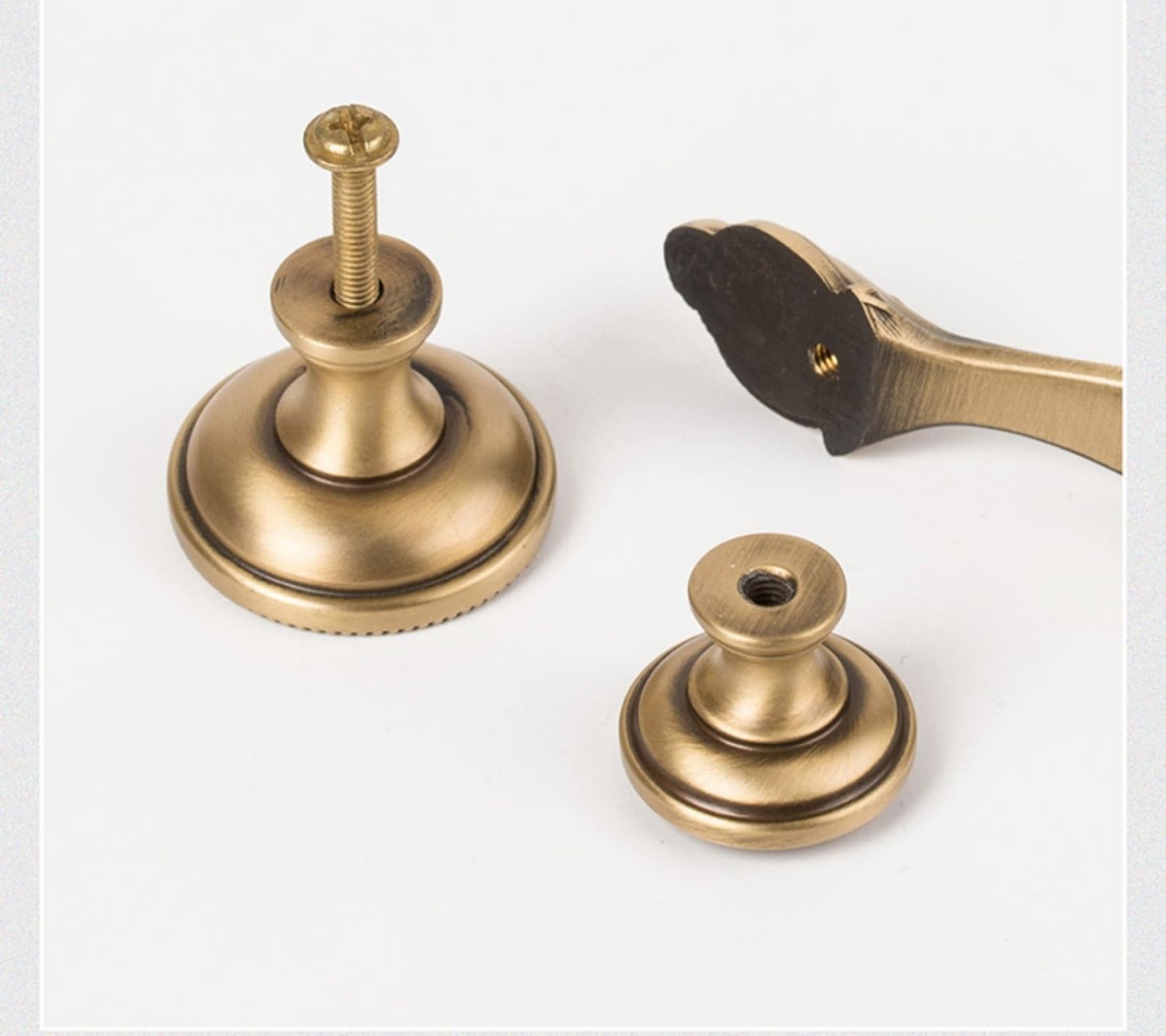 Amazon | つまみ取手 2個入 真鍮アンティークノブとハンドルワード