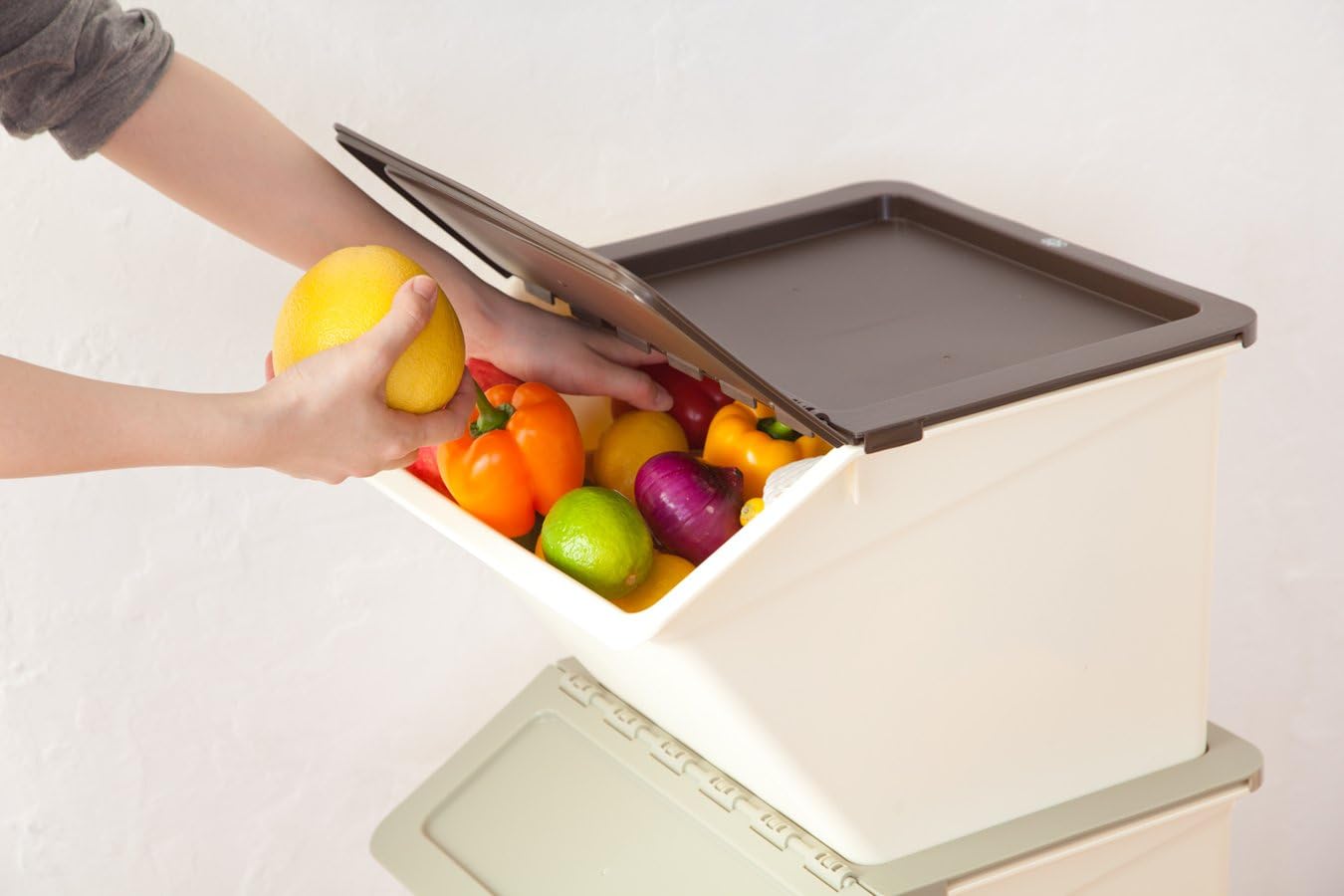 Amazon スタックストー 収納ボックス Pelican Slim ペリカン スリム ブルー 13 5l 収納ケース ボックス オンライン通販