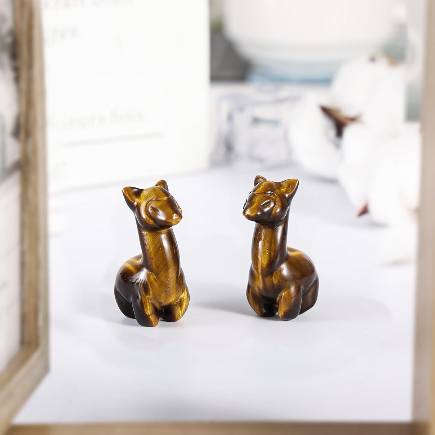 moonsix 2PCS Healing Crystal Alpaca Statue Mini Portable Pocket Stone Cute Animal Collectible for Home Desk Office Decor, Tiger's Eye Stone