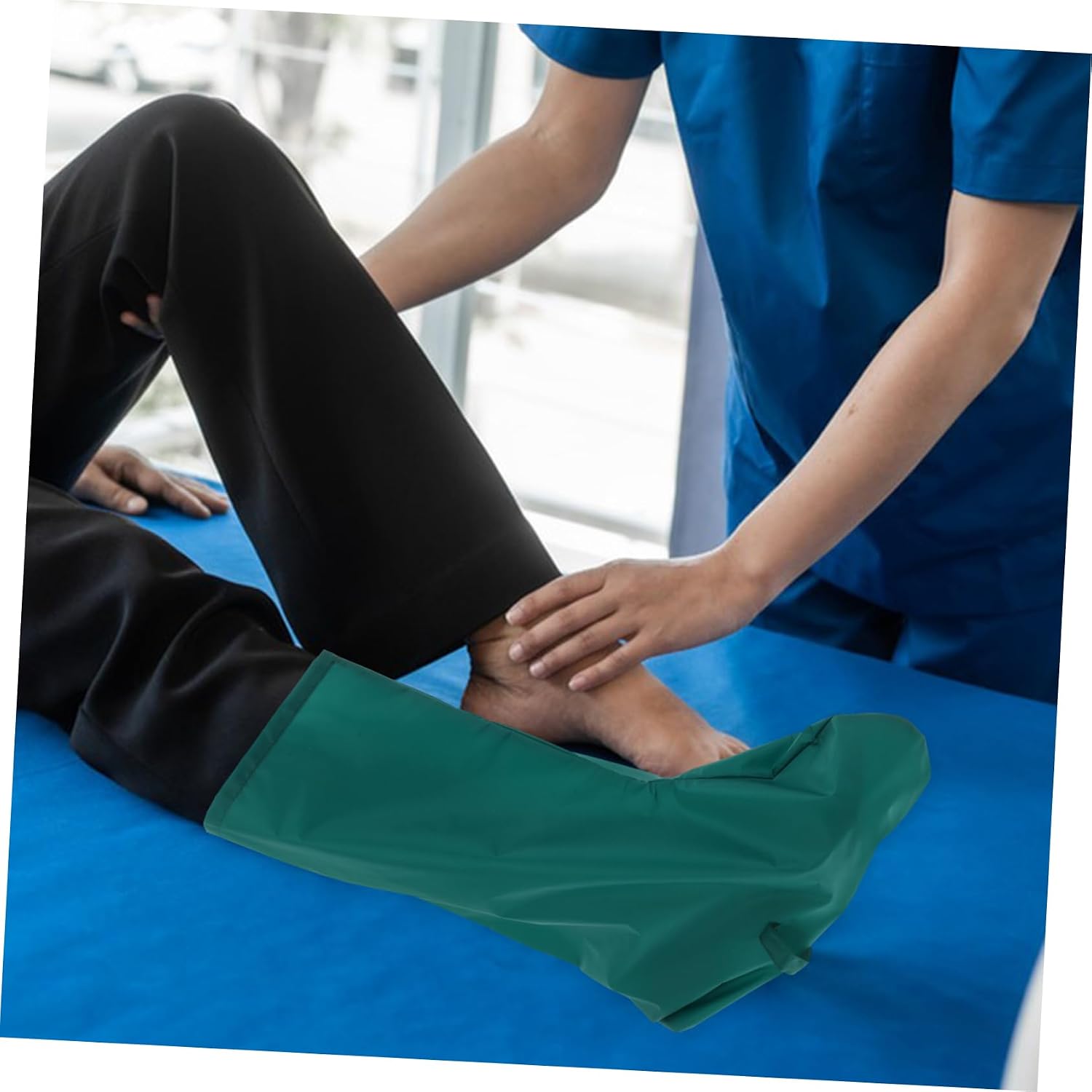 1Pair Elderly Pants Aid Applicator Tool Convenient Accessory for Easy Pants Wearing Foot Cover for Bedridden Patients Versatile Protective for Seniors Dressing